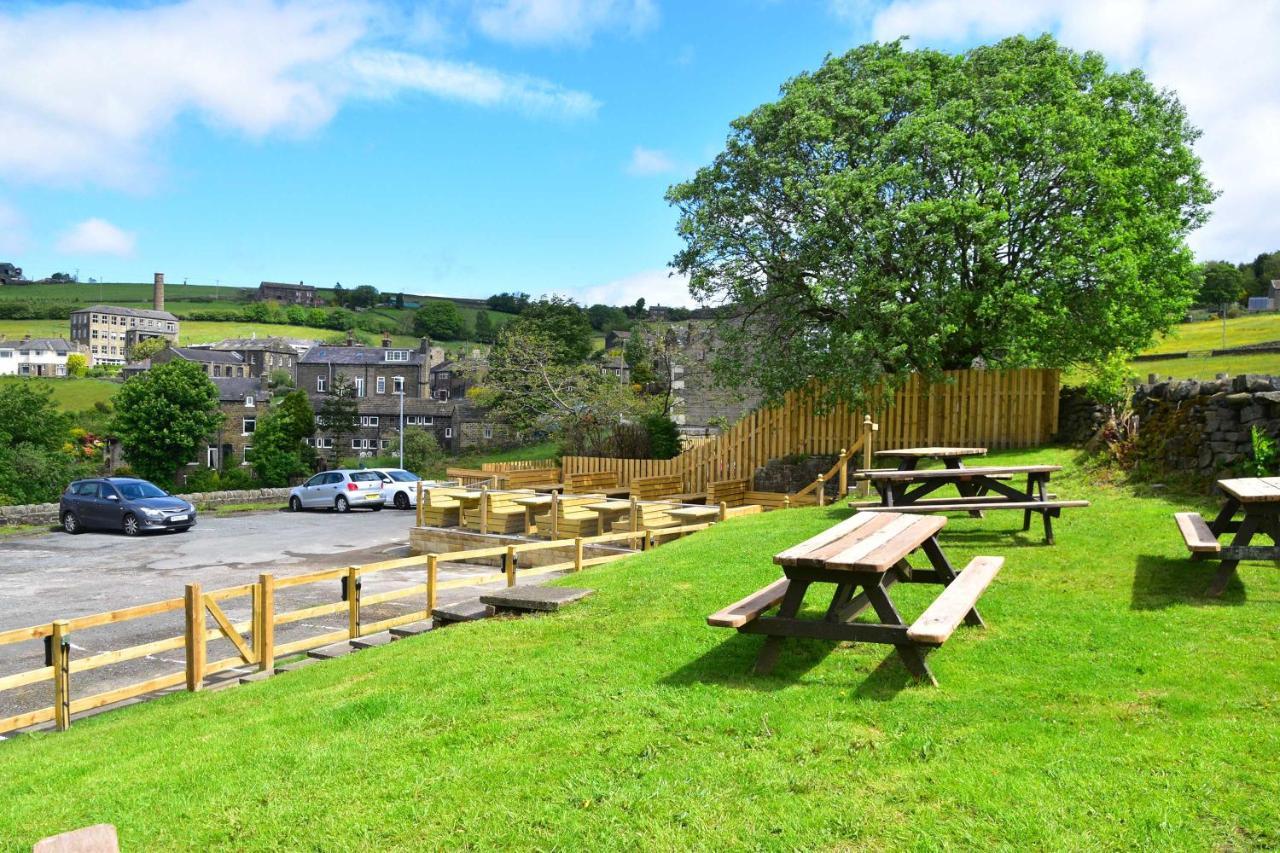 Robin Hood Inn Hebden Bridge Extérieur photo